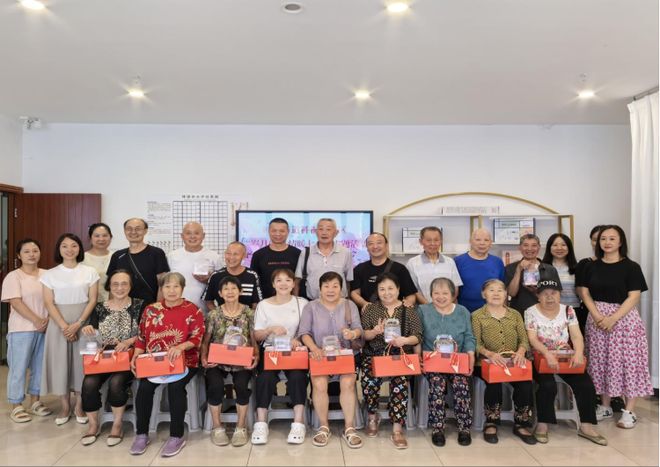 兴开展丰富多彩的七夕主题活动网络中国节·七夕｜重庆渝北回(图18)